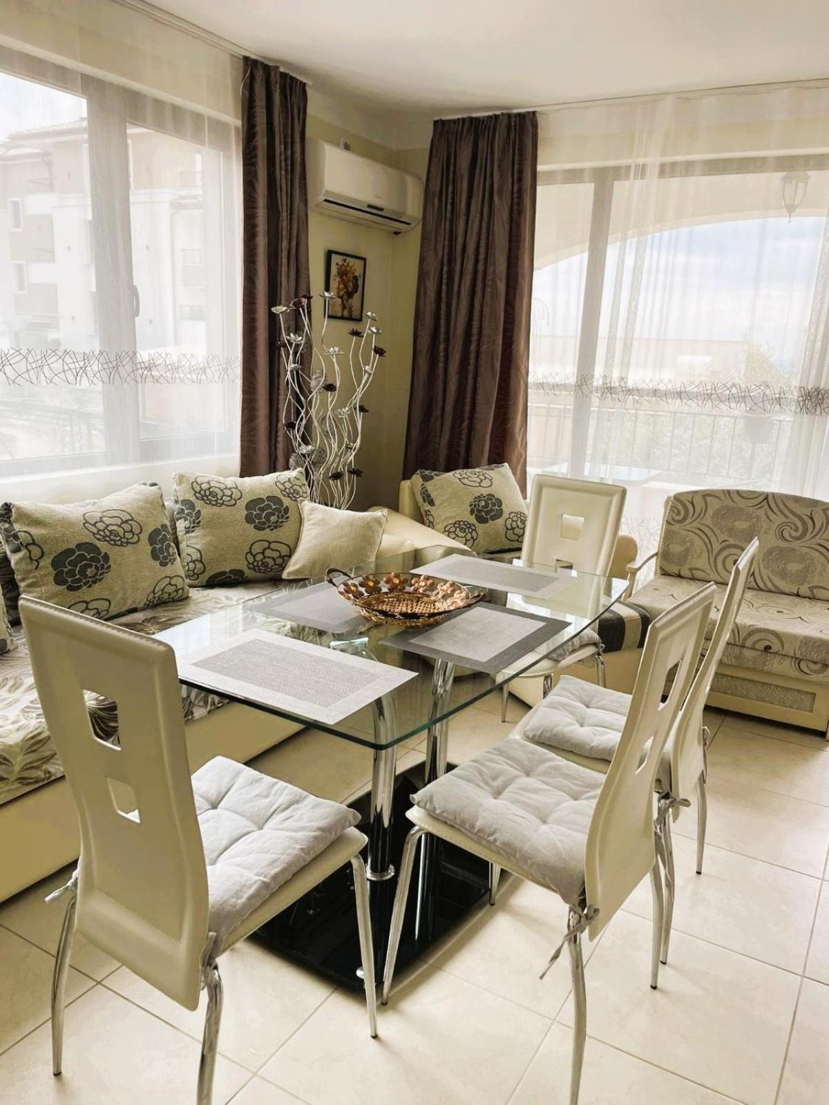 Sarafovo D&V Apartments Μπουργκάς Εξωτερικό φωτογραφία