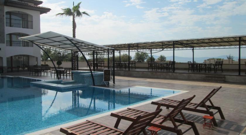 Sarafovo D&V Apartments Μπουργκάς Εξωτερικό φωτογραφία