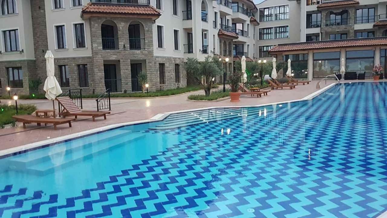 Sarafovo D&V Apartments Μπουργκάς Εξωτερικό φωτογραφία