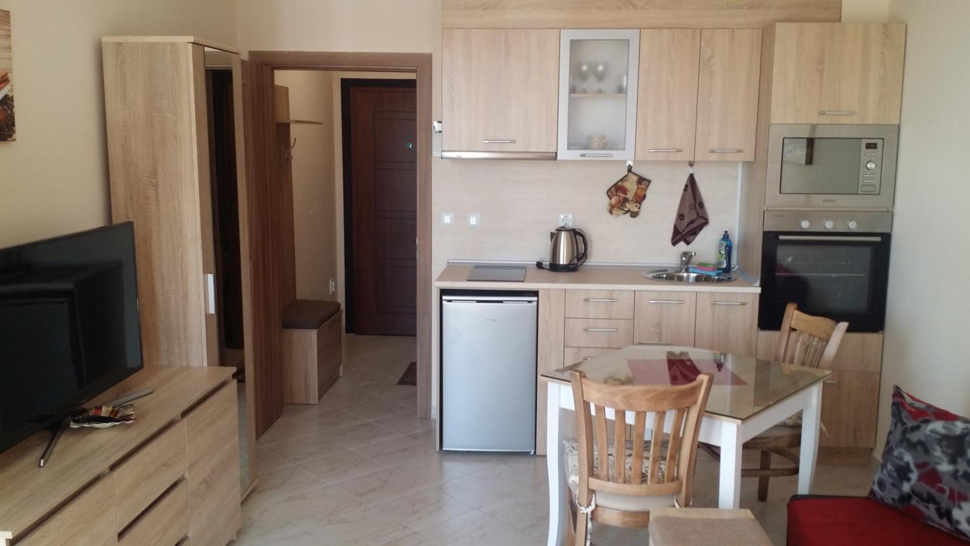 Sarafovo D&V Apartments Μπουργκάς Εξωτερικό φωτογραφία