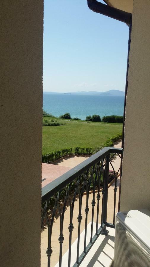Sarafovo D&V Apartments Μπουργκάς Εξωτερικό φωτογραφία