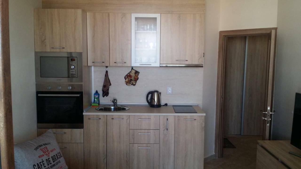 Sarafovo D&V Apartments Μπουργκάς Εξωτερικό φωτογραφία
