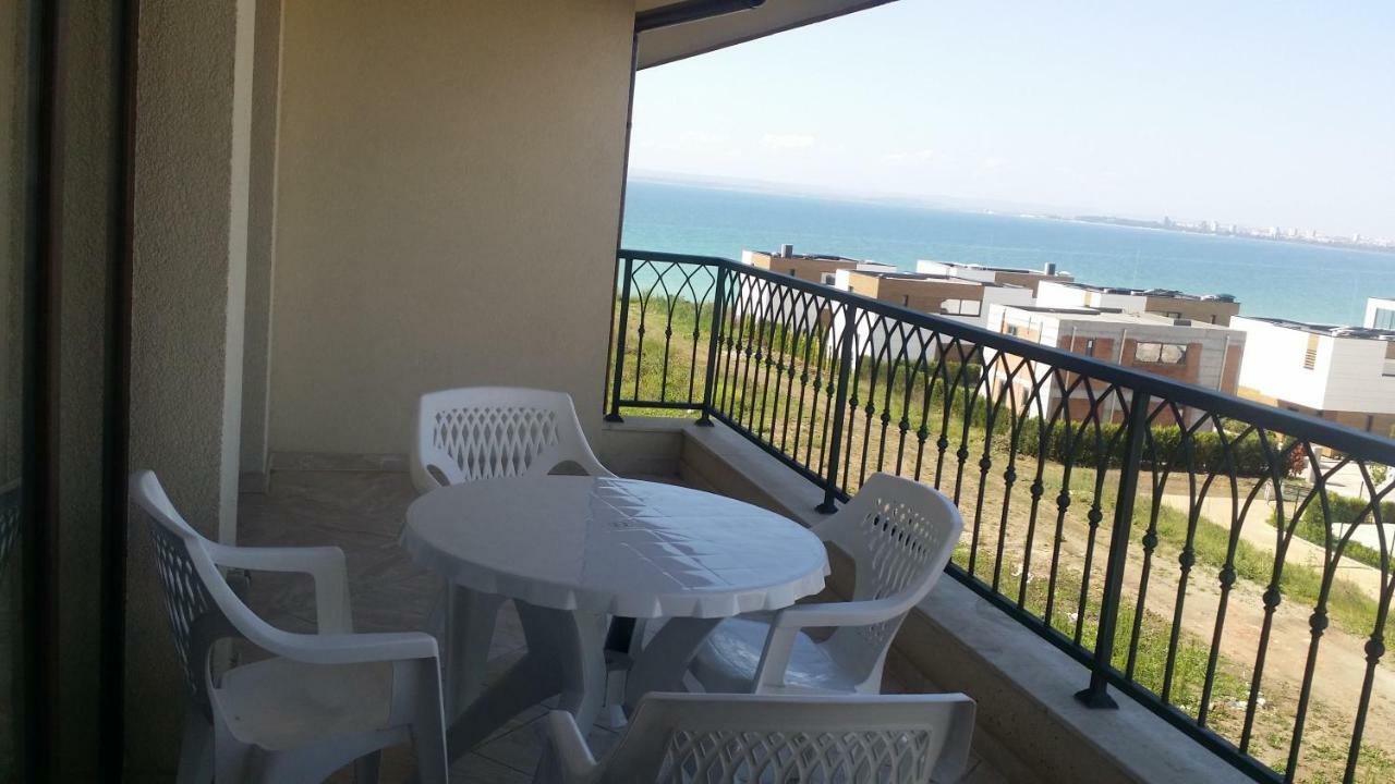 Sarafovo D&V Apartments Μπουργκάς Εξωτερικό φωτογραφία