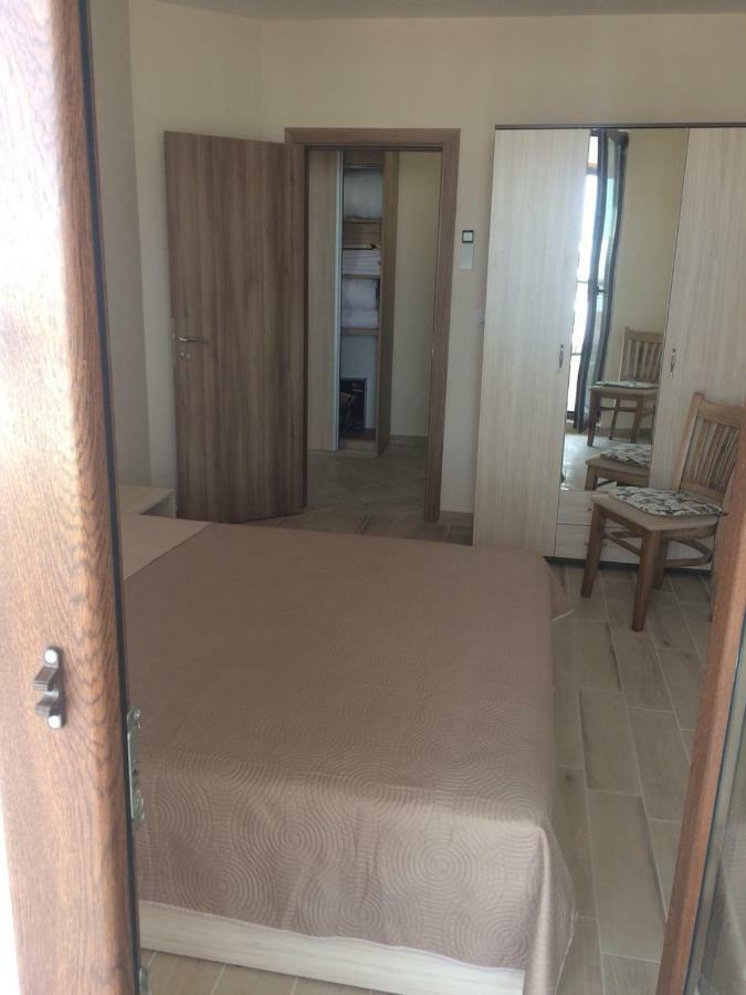 Sarafovo D&V Apartments Μπουργκάς Εξωτερικό φωτογραφία